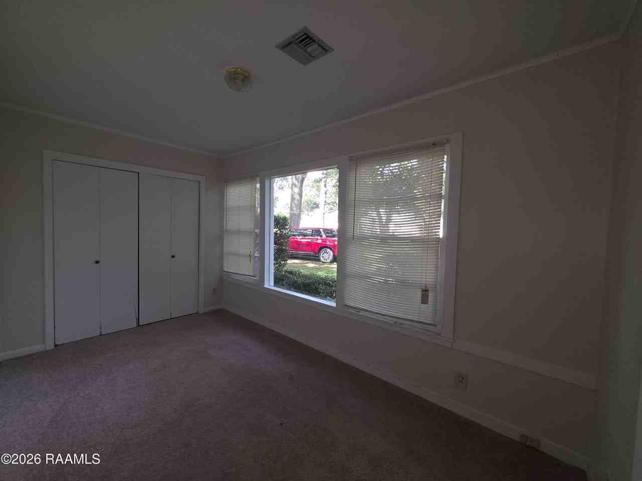 820 Westgate Rd - Photo 6 of 13