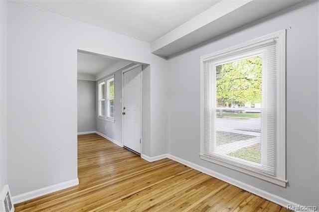 12051 Wayburn St - Photo 3 of 7