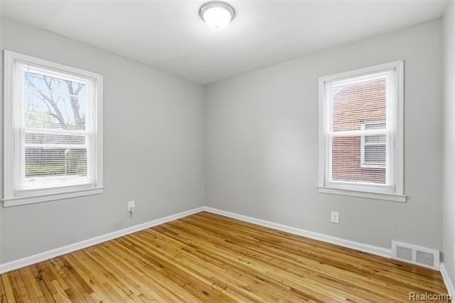 12051 Wayburn St - Photo 6 of 7