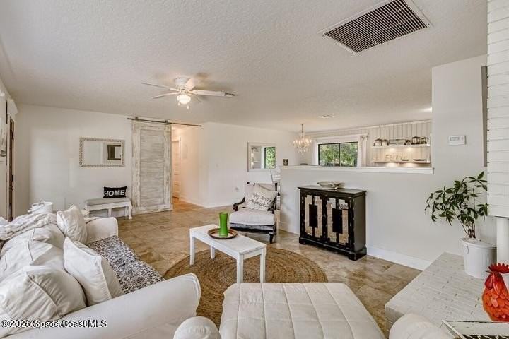 315 Kenzel Ct - Photo 3 of 14