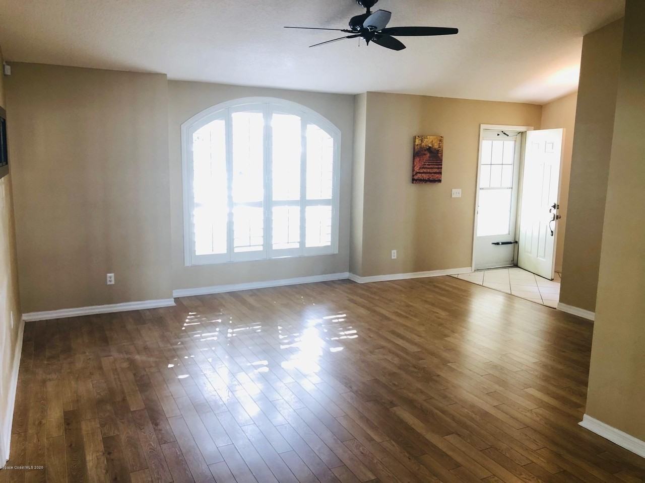 1256 Winding Meadows Rd - Photo 5 of 16