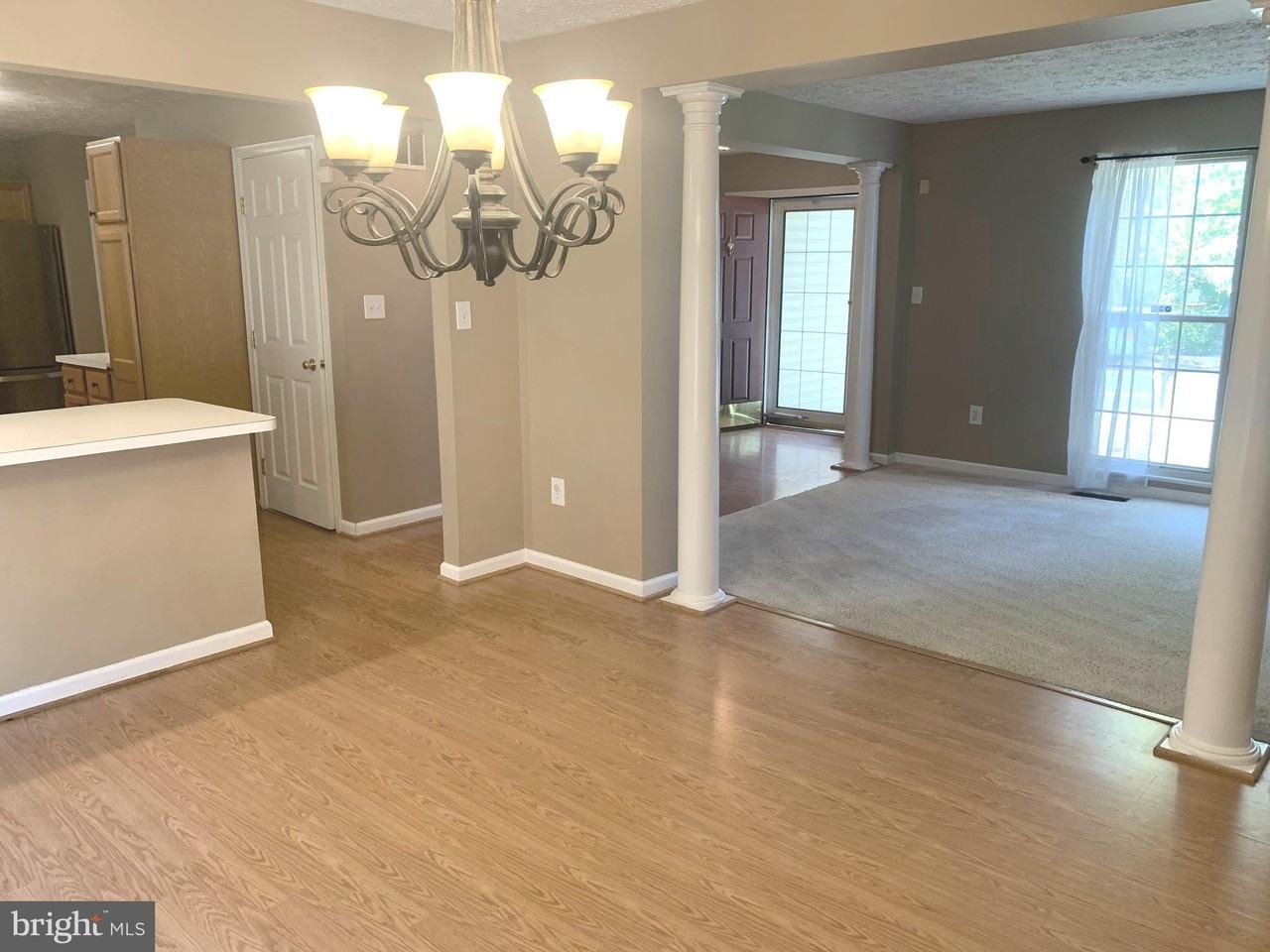7931 Carriage Dr - Photo 7 of 42