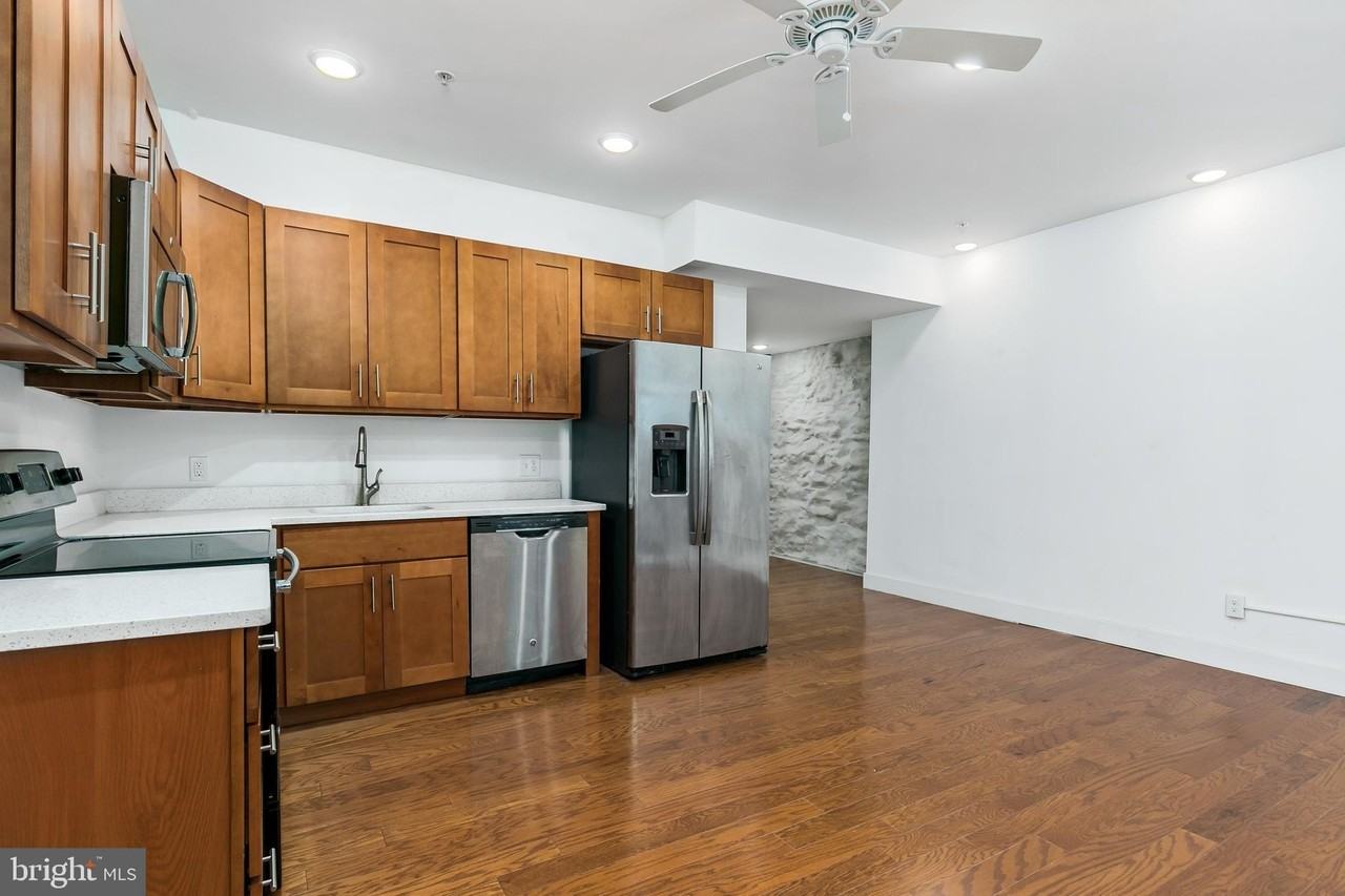 1639 Poplar St #LL2 - Photo 3 of 16