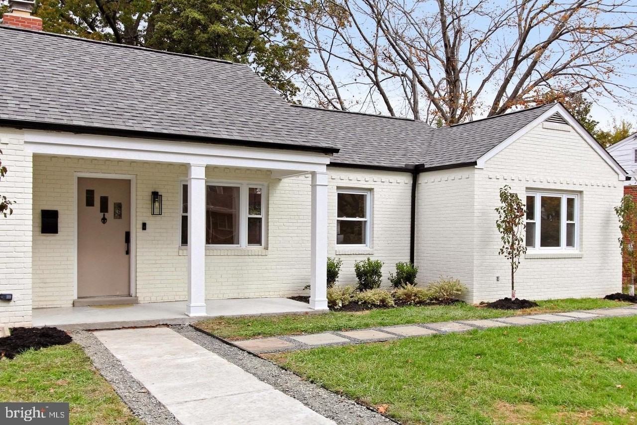 2501 Crest St - Photo 2 of 36