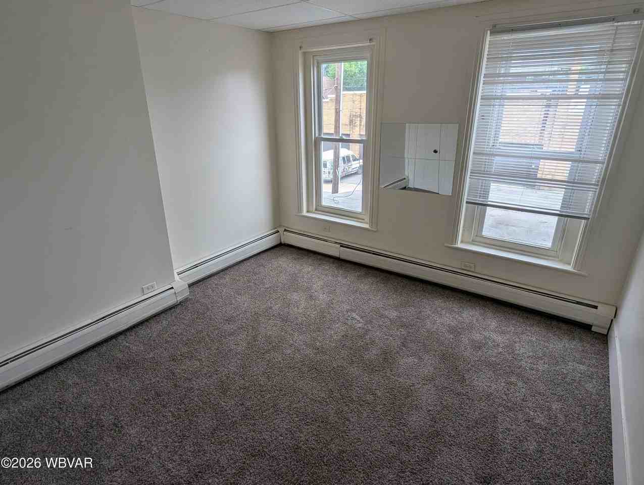 733 Grace St #4 - Photo 7 of 12