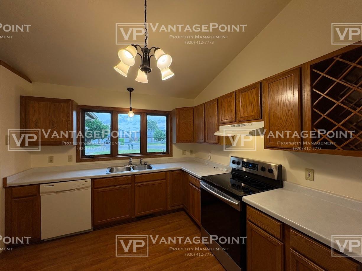 2524 Telluride Trl #2524 - Photo 3 of 25
