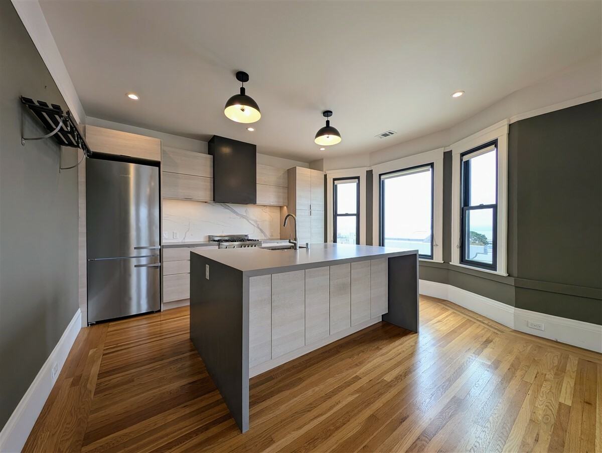 195 26th Ave #5 - Photo 4 of 20