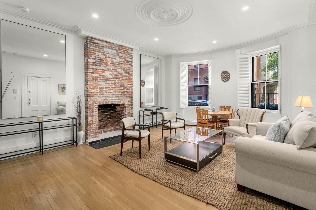 30 Hancock St #1F - Photo 2 of 21