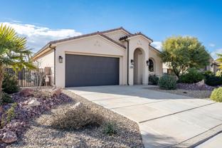 239 W Peridot Dr - Photo 1 of 1