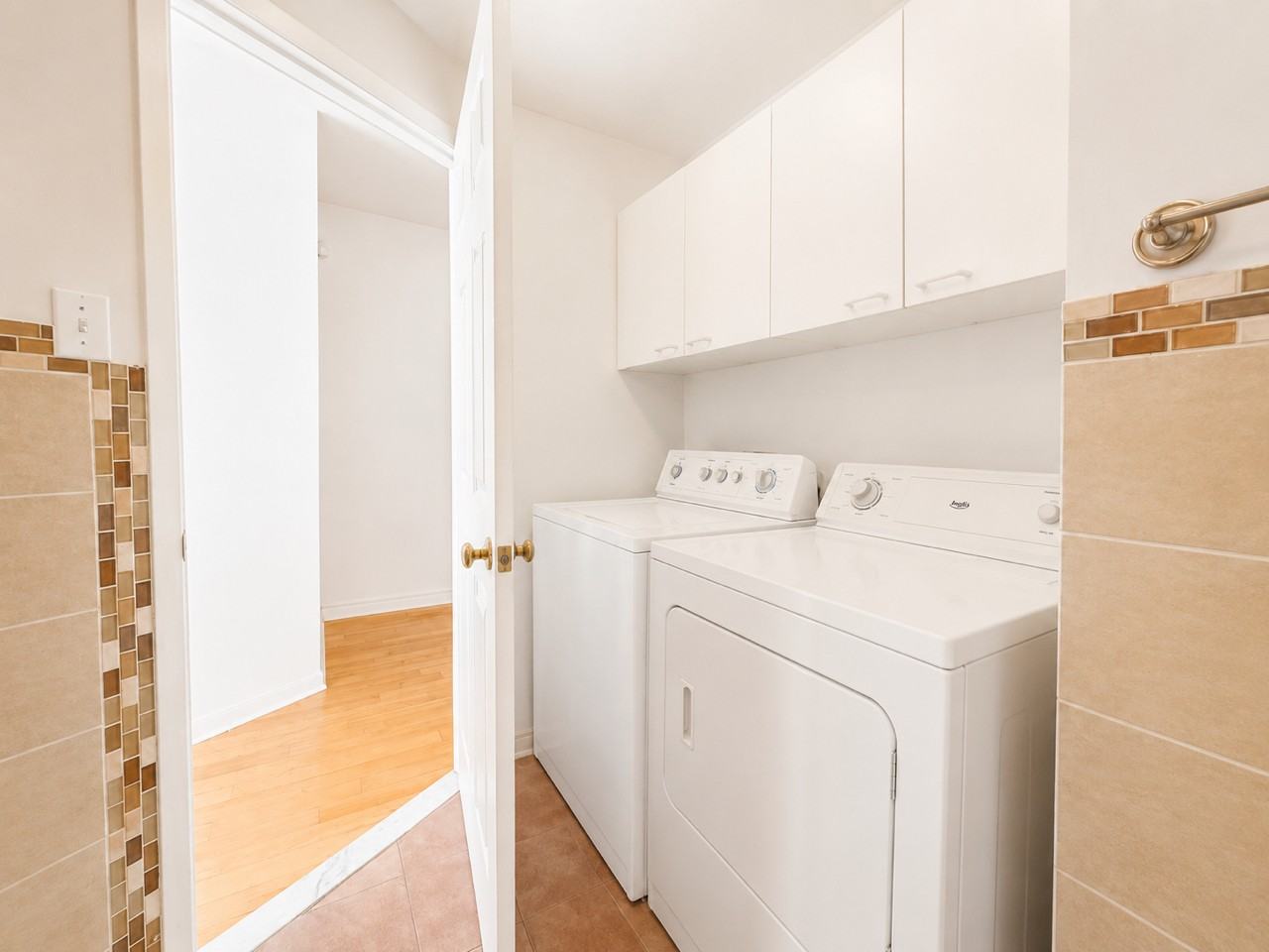 1815 Rue Denonville - Photo 7 of 11