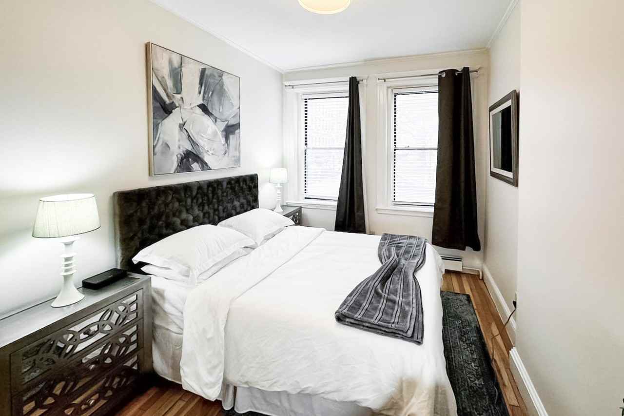 16 Saint George St #1238075P - Photo 5 of 8