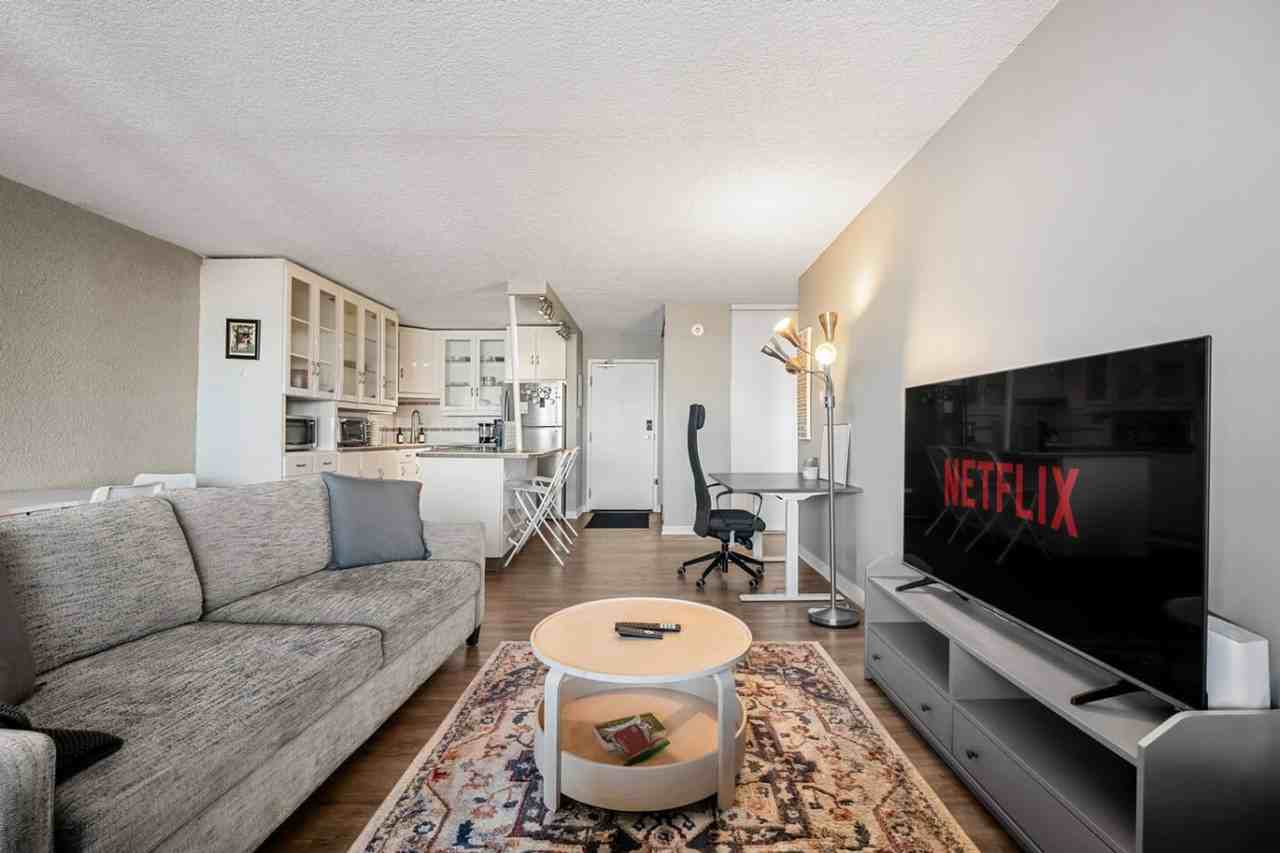221 6 Ave Se #1472480P - Photo 5 of 36