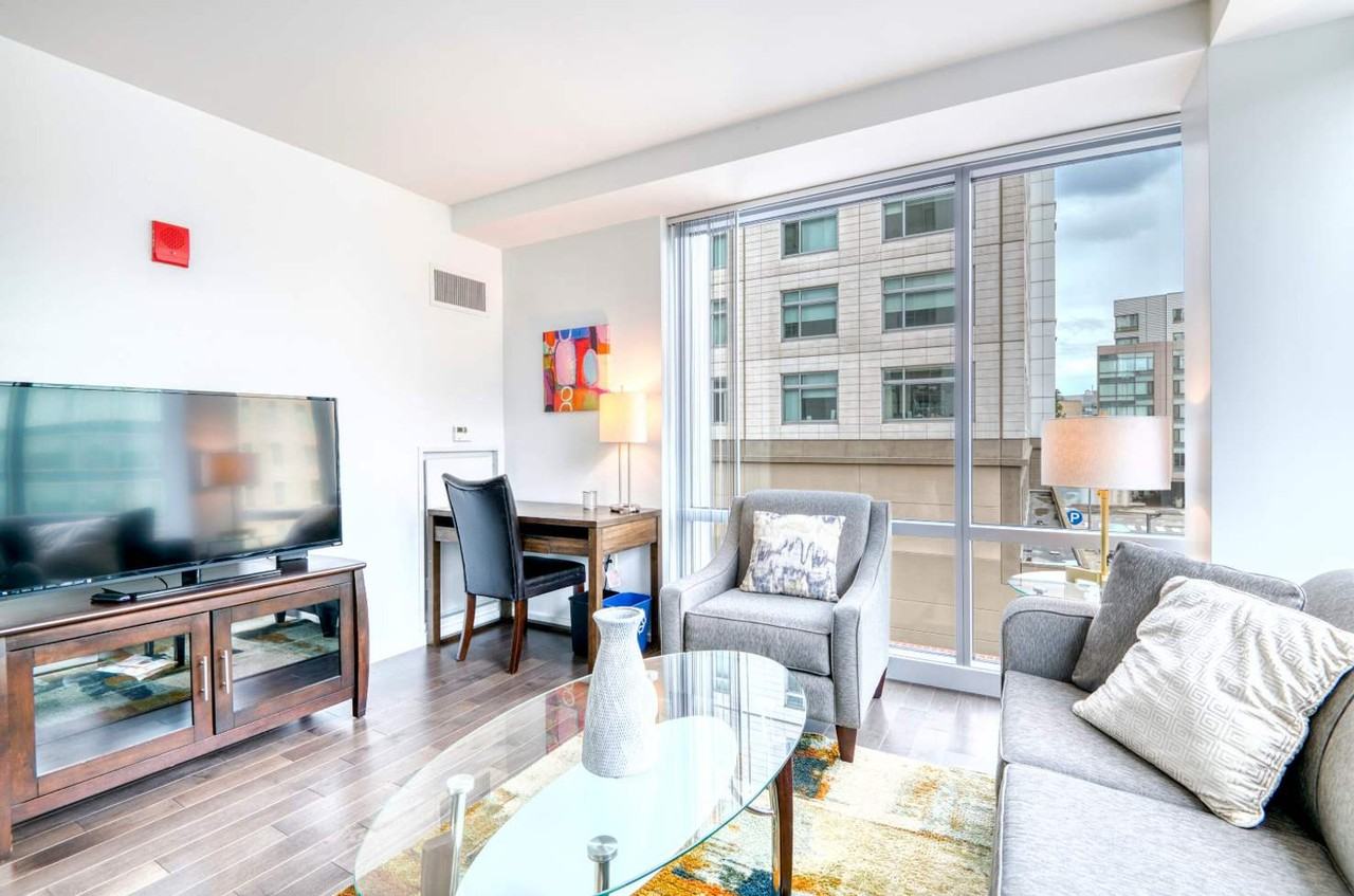 250 Kendall St #1537758P - Photo 3 of 8