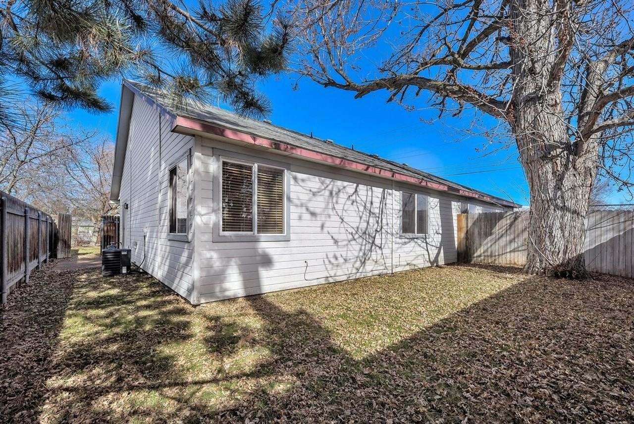 1005 W Targee St #1547106P - Photo 5 of 15