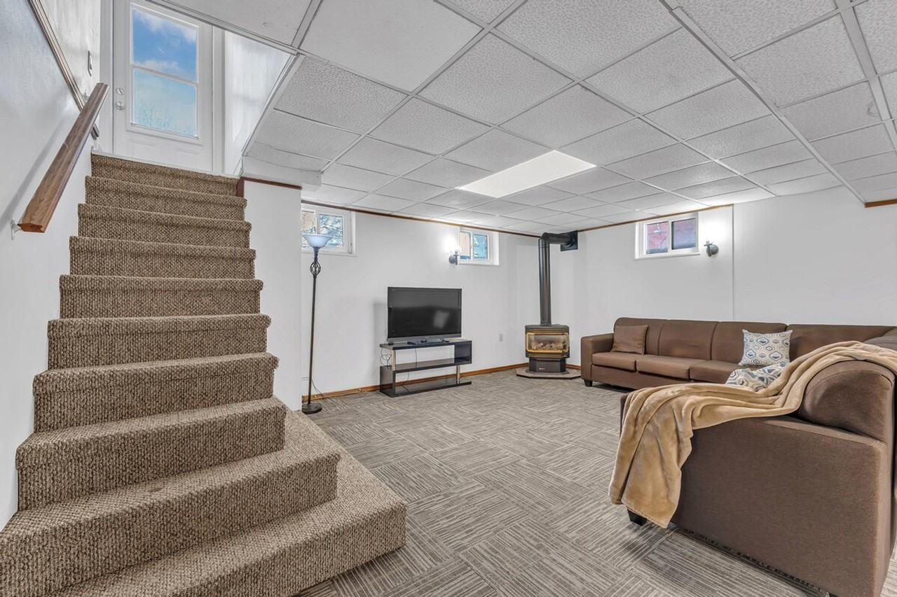 4774 King Street #1526916P - Photo 5 of 41