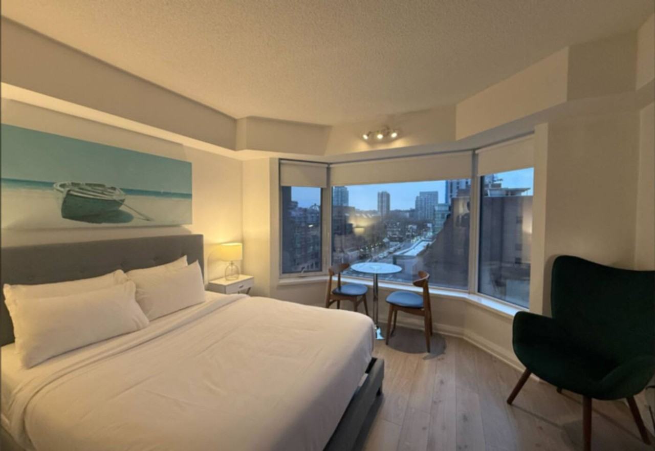 155 Yorkville Ave #1559012P - Photo 7 of 50
