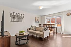 featured image of 33 Kilmarnock Cres