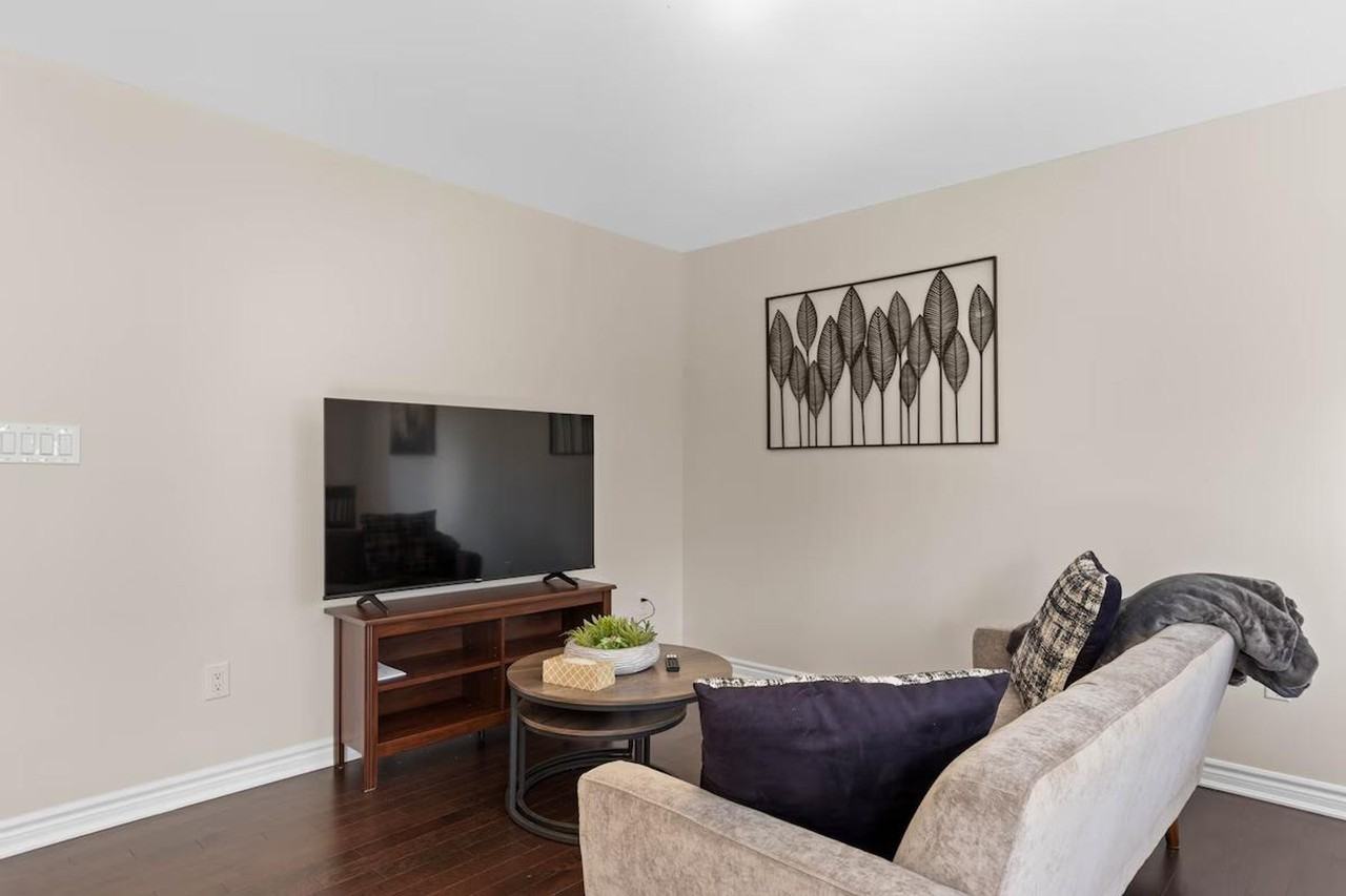 33 Kilmarnock Cres #1504534P - Photo 2 of 35