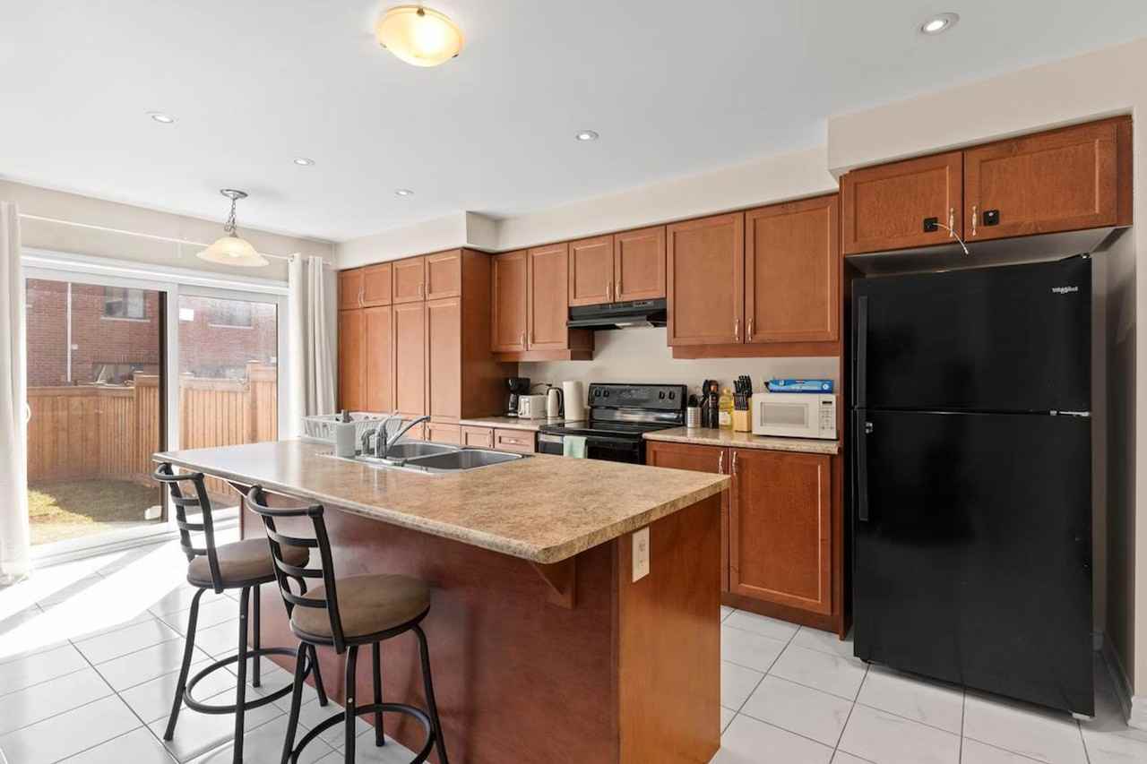 33 Kilmarnock Cres #1504534P - Photo 3 of 35