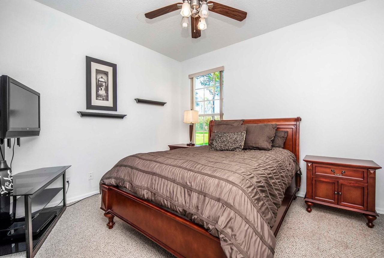 12420 Lake Denise Blvd #1565898P - Photo 6 of 42