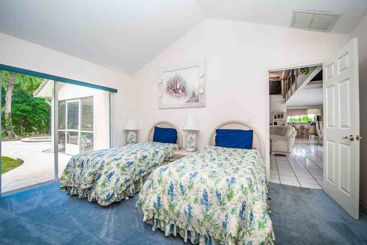 7841 Swiss Fairways Ave #1565893P - Photo 6 of 27