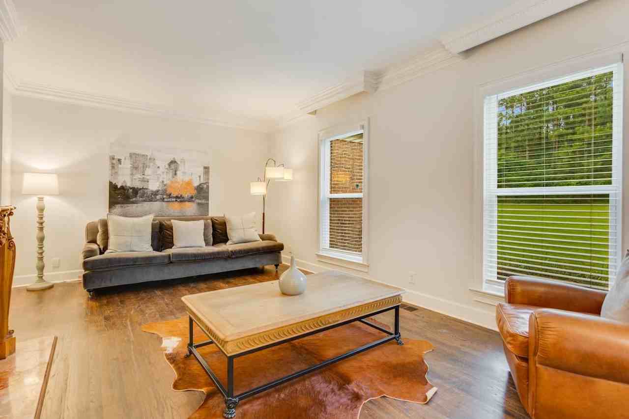 6043 Giles Rd #1569852P - Photo 7 of 50