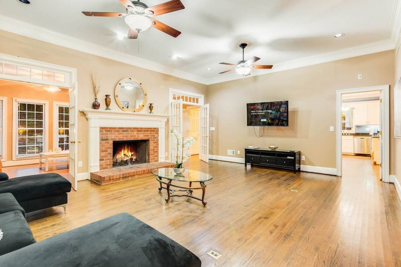 2531 Old Salem Cir Se #1569868P - Photo 3 of 44