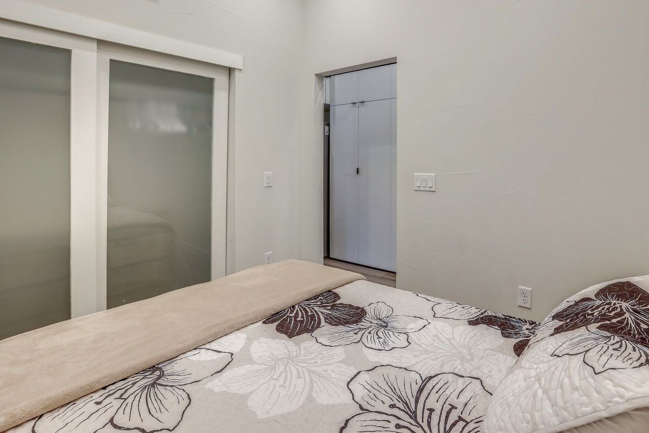 2120 N Downing St #1568658P - Photo 5 of 21
