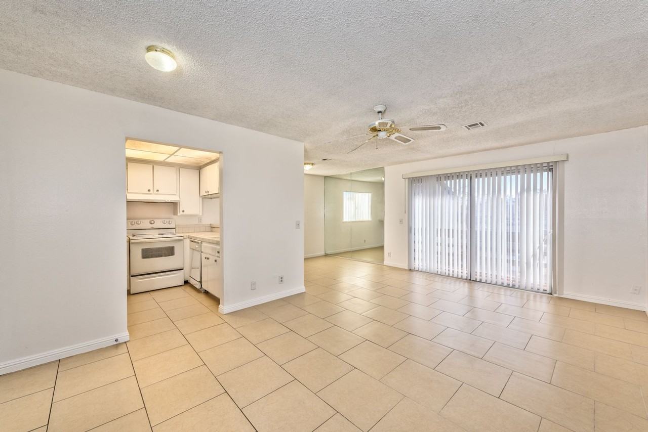 2358 Cardiff Ln #D - Photo 5 of 12