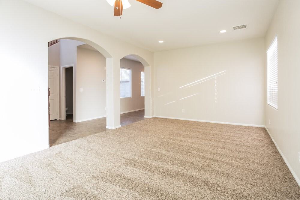 9150 Brilliant Prairie Ct - Photo 3 of 15