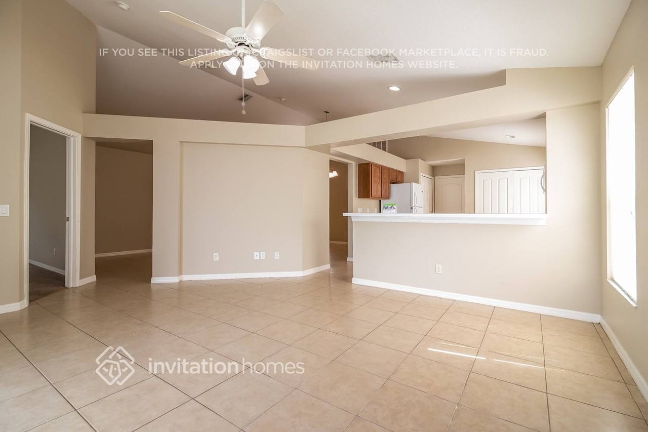 212 Smokey Hill Ave - Photo 5 of 21