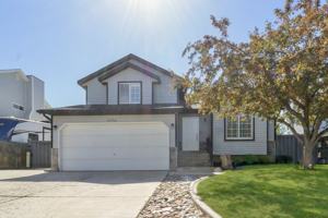 featured image of 6956 S Sparrowtail Rd