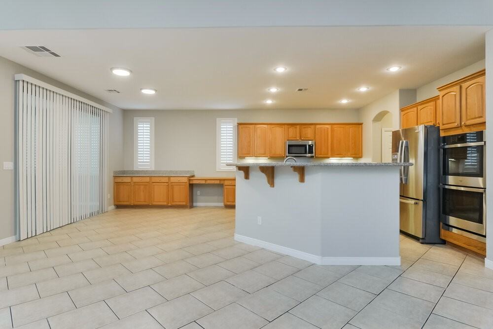 868 Bussora Rose Dr - Photo 7 of 16