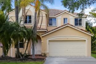 780 Tanglewood Cir - Photo 1 of 1