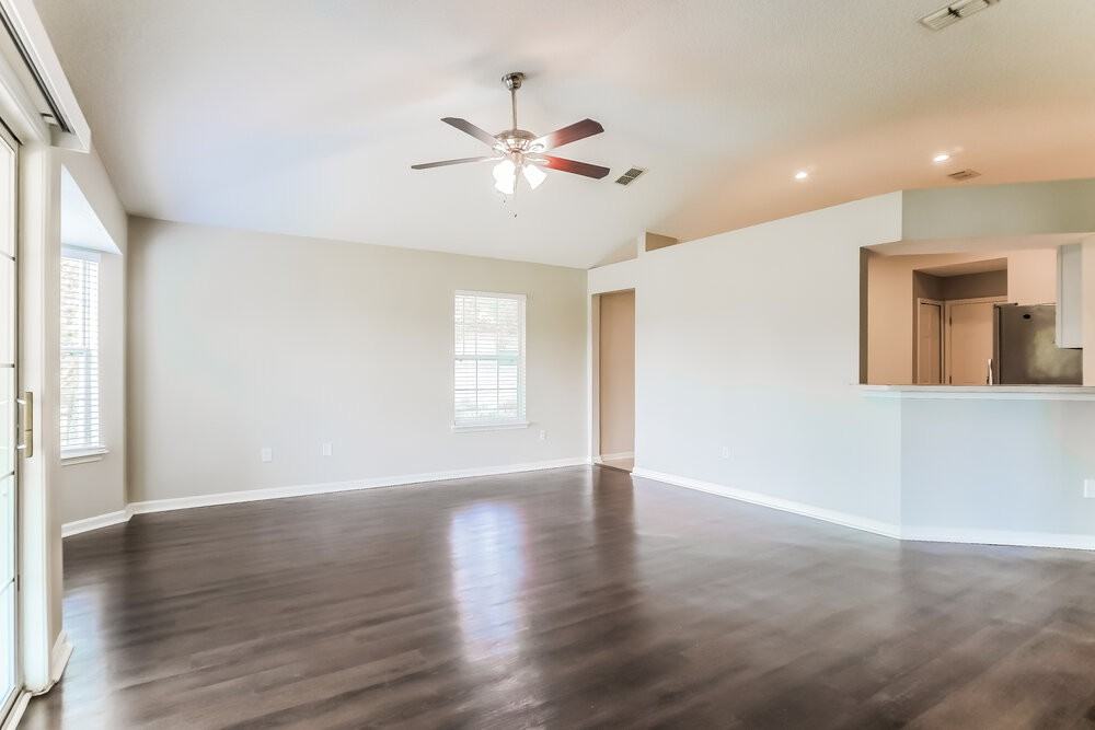 11132 Coldfield Dr - Photo 3 of 16
