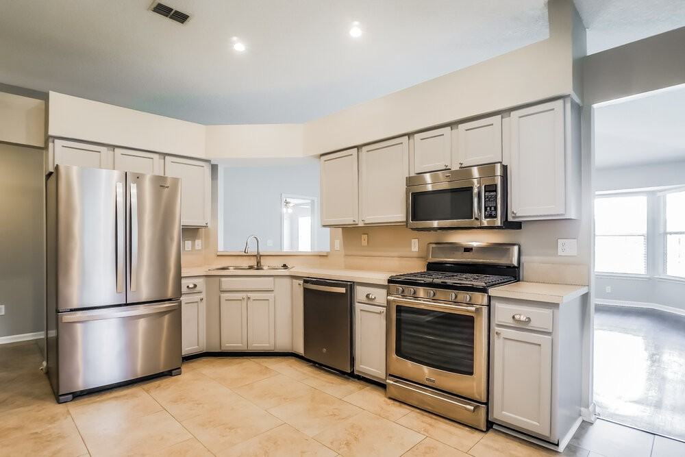 11132 Coldfield Dr - Photo 7 of 16