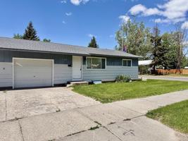 featured image of 1720 Fife Ave