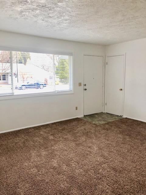 1720 Fife Ave - Photo 2 of 15