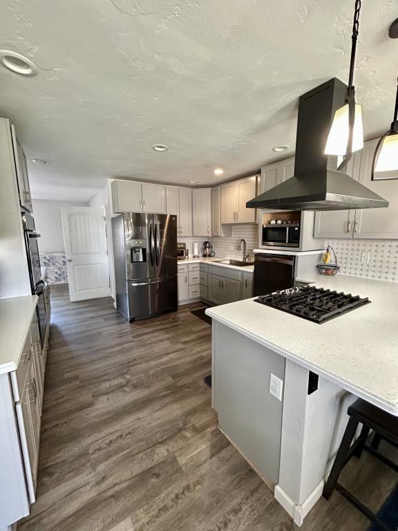 233 Greydene Ave - Photo 3 of 22