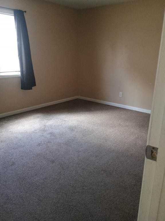 703 E Poplar St Apt 2 - Photo 5 of 5