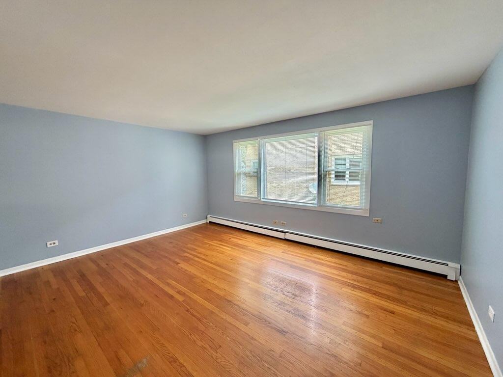 2119 135th Pl #4 - Photo 4 of 7