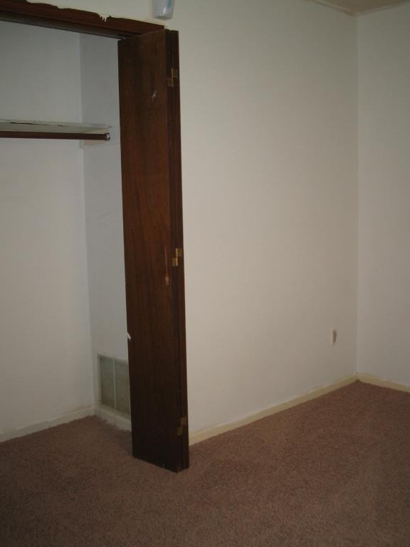 513 Minnesota St - Photo 2 of 8