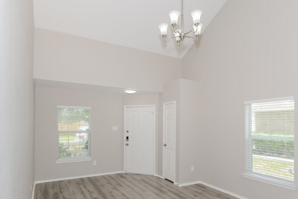 7318 Cypress Prairie Dr - Photo 4 of 17