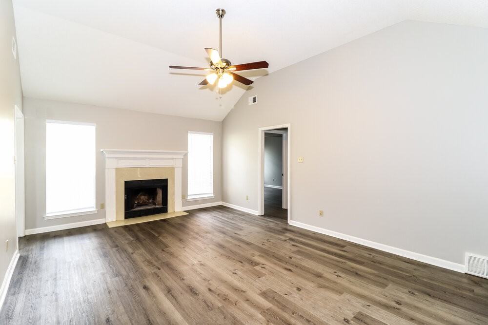 6962 Lagrange Cir N - Photo 5 of 16