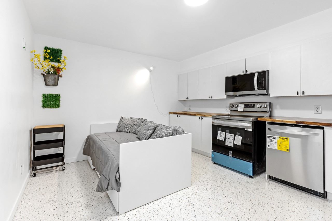 204 Ste Monique Street - Photo 4