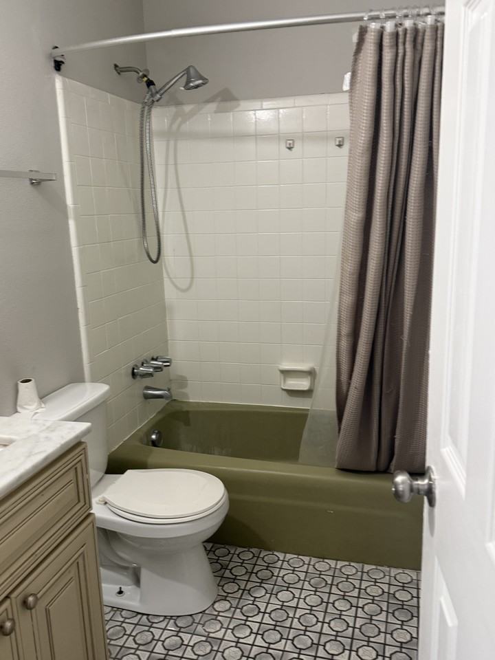 700 Mayflower Ave - Photo 6 of 15