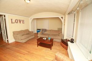 featured image of 3029 N Farwell Ave