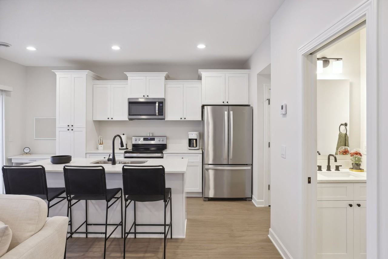 202 Probert Street - Photo 2 of 36