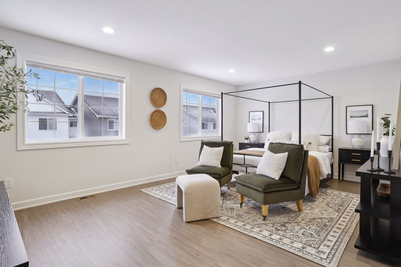 615 Ashton Street - Photo 7 of 37