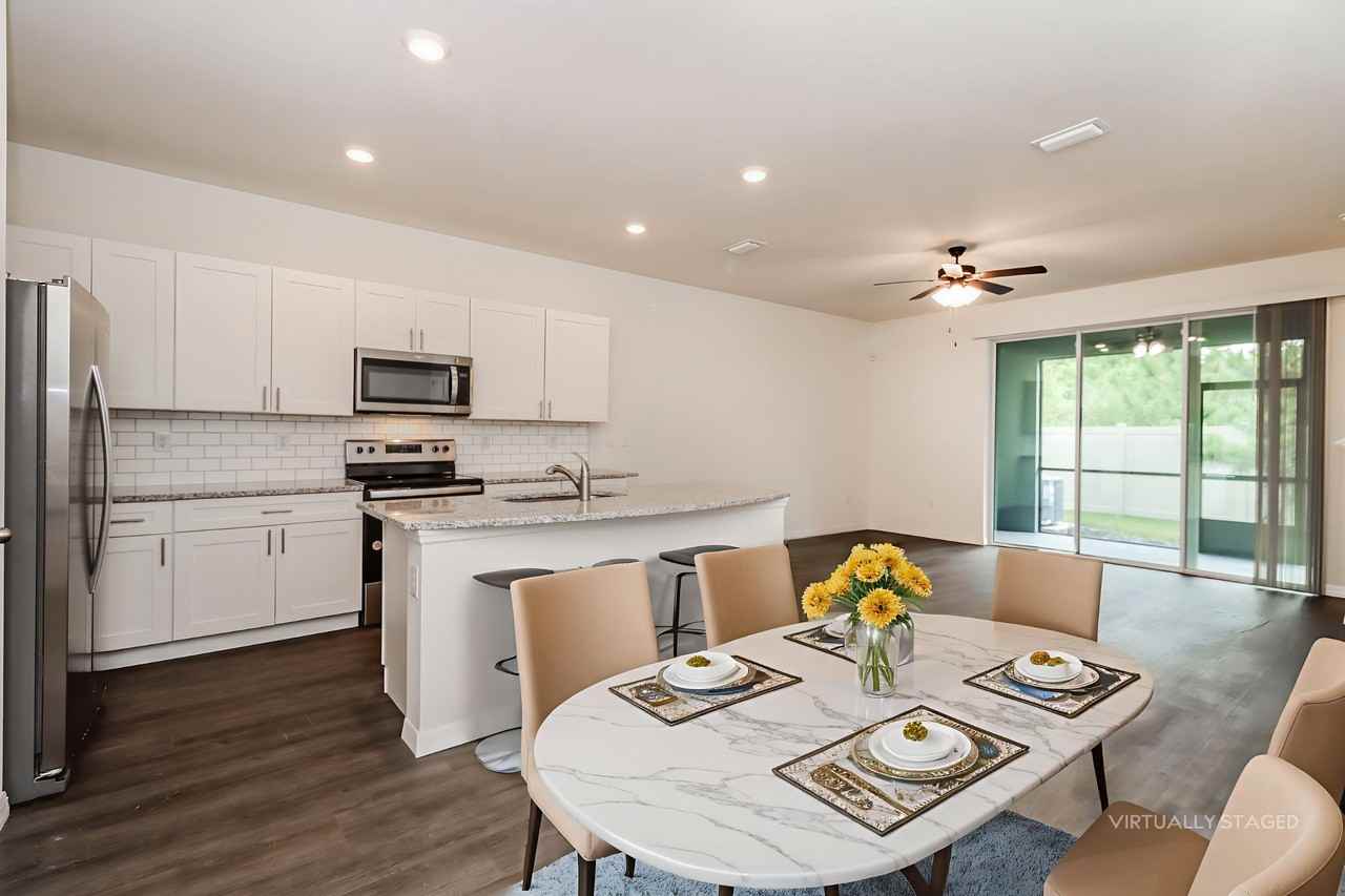 11880 Mountain Retreat Ln - Photo 2 of 36